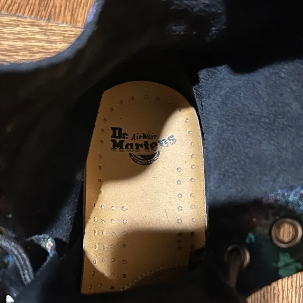 Doc Marten Soft Leather 1460 Pascal Boots - Picture 8 of 10